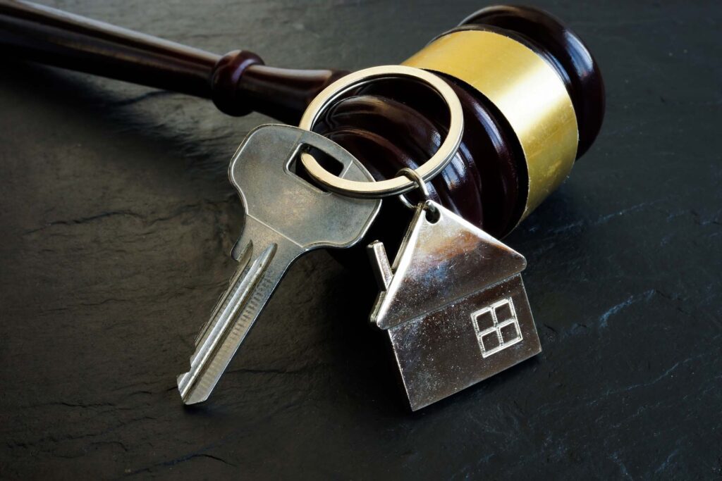 property keys and lawyer hammer